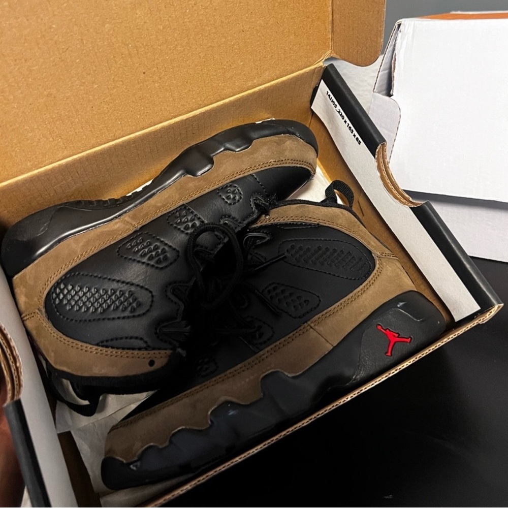 11c Jordan’s